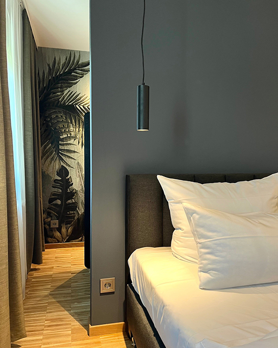 0a4b5d4d-e084-400d-ac3d-7386d5498bf8