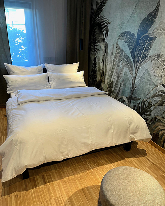 60a616dc-59e1-4276-bfaf-43d1d6cd1ad0